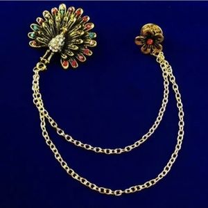 New Pave Crystal Rhinestone Gold Peacock Flower Chaining Pin Brooch.